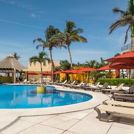 Camino Real เวราครูซ ภายนอก รูปภาพ Pool at the Sheraton Nha Trang Hotel & Spa Resort