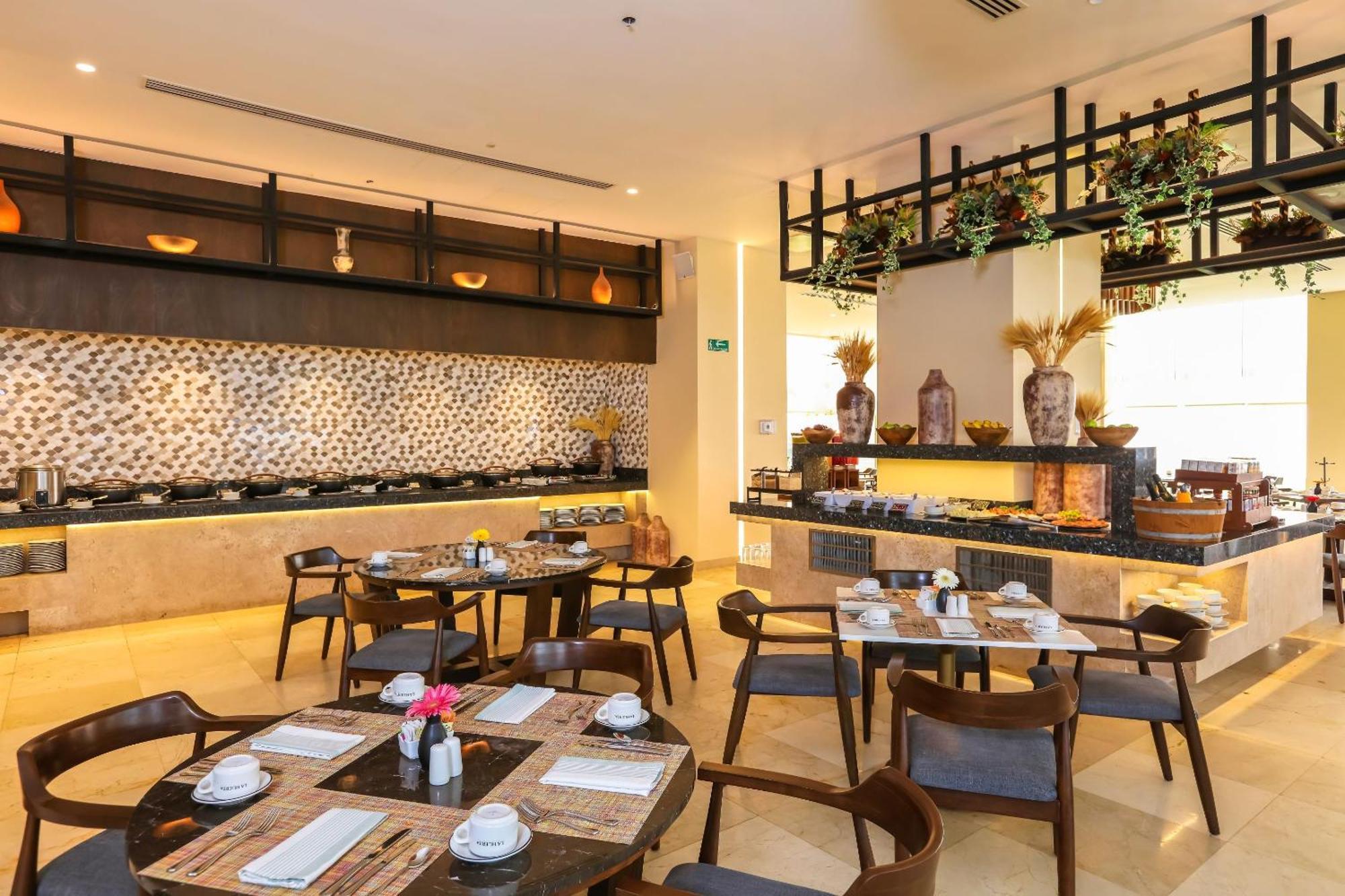 Camino Real เวราครูซ ภายนอก รูปภาพ The restaurant at the hotel